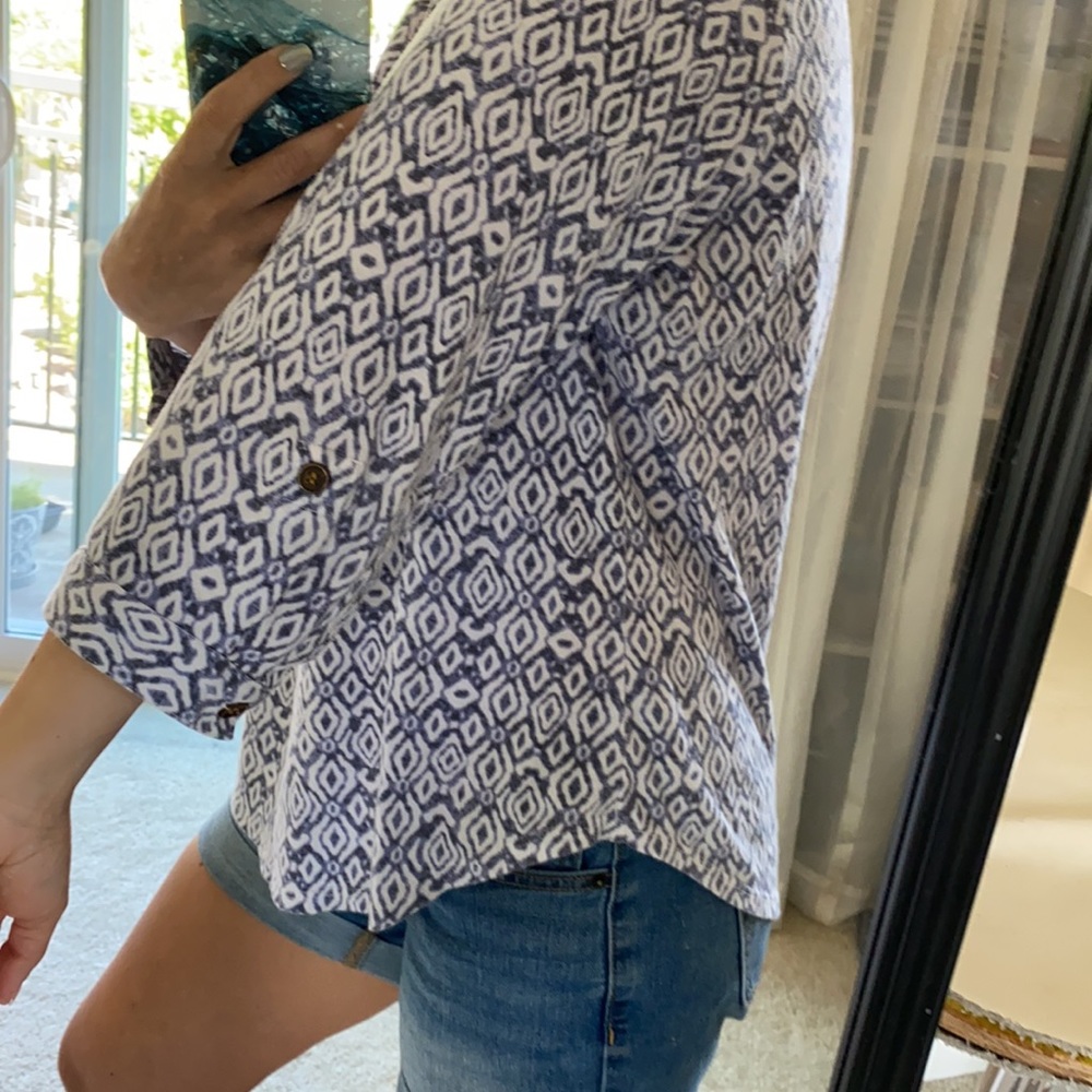 Petite large patterned blouse - Picture 4 of 9
